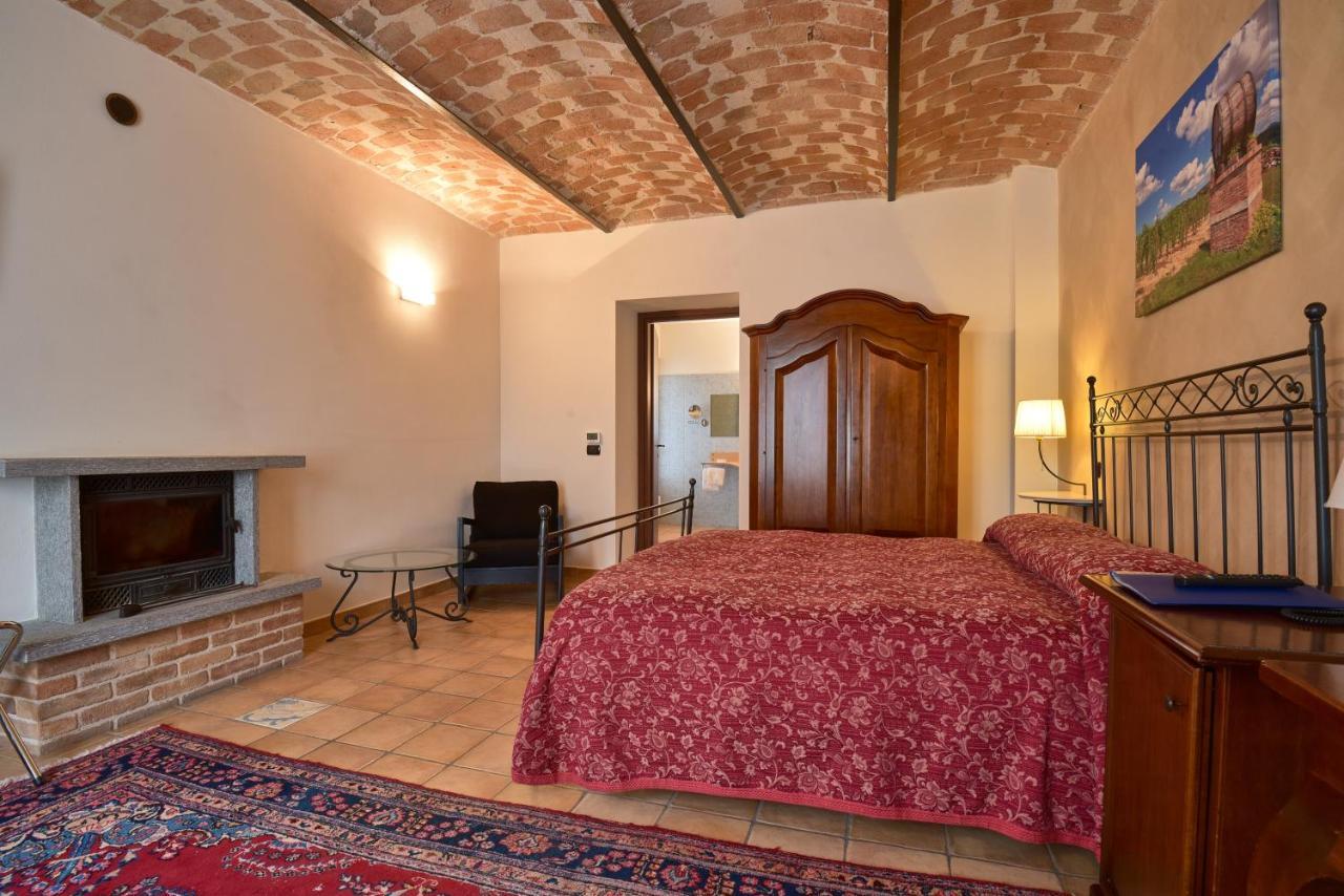 Agriturismo Podere La Piazza Costigliole d'Asti Exterior photo