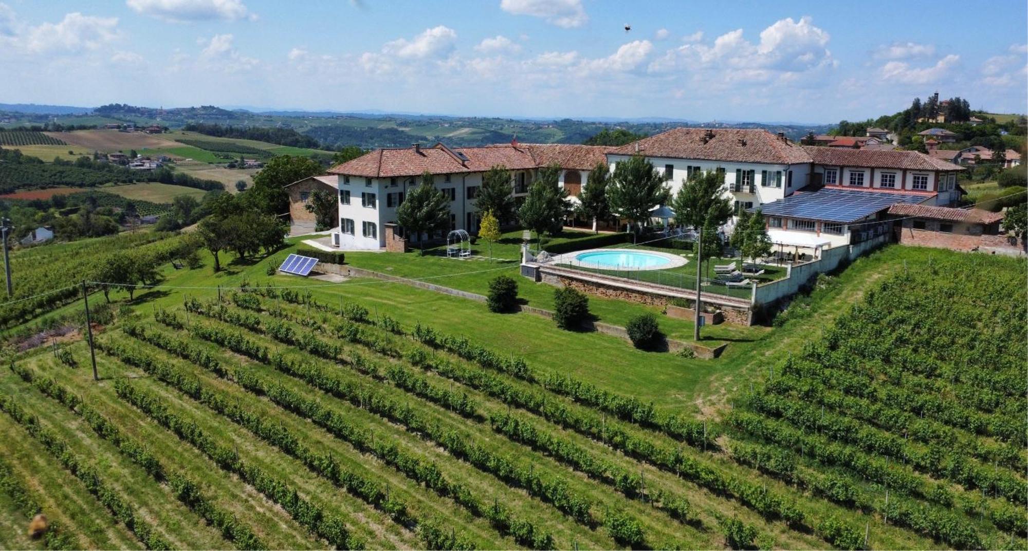 Agriturismo Podere La Piazza Costigliole d'Asti Exterior photo