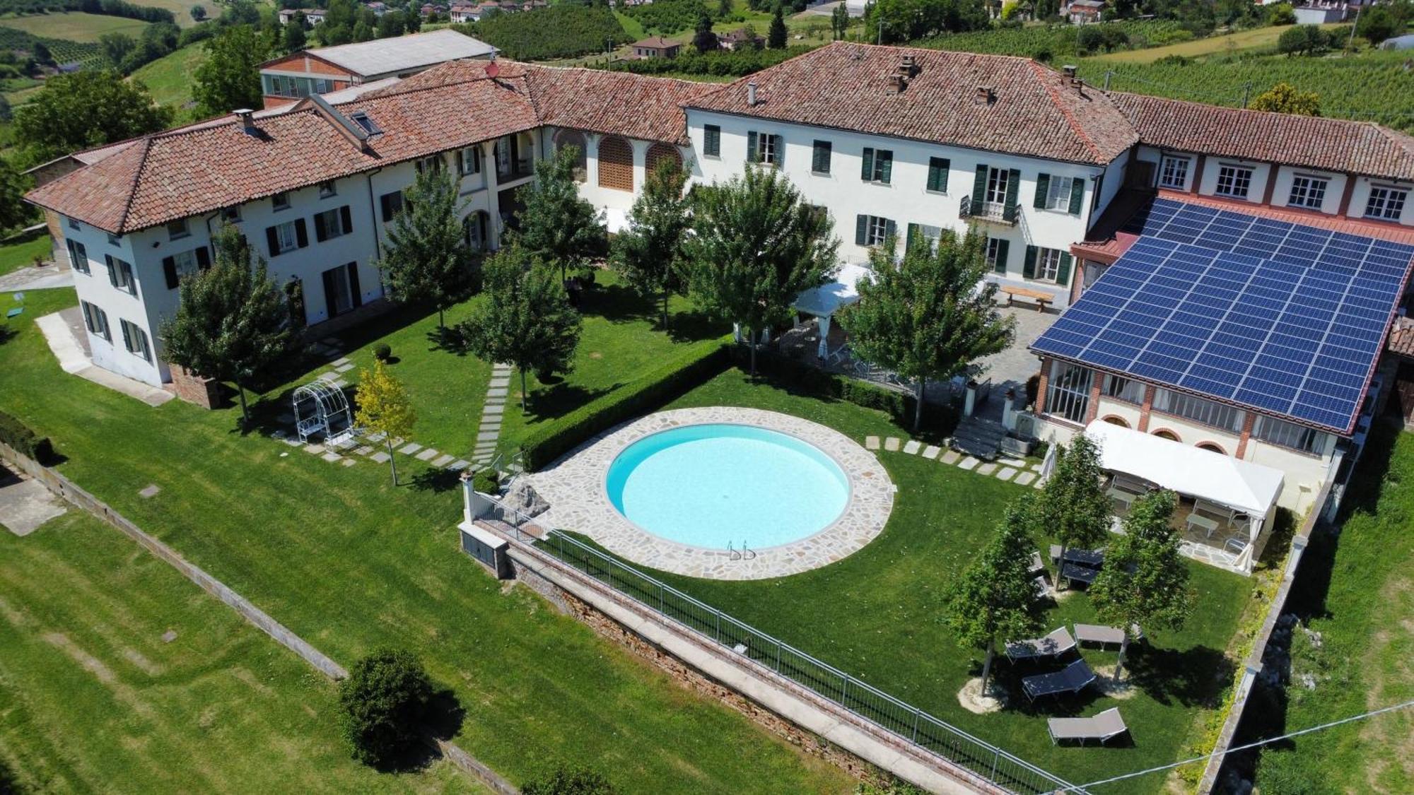 Agriturismo Podere La Piazza Costigliole d'Asti Exterior photo